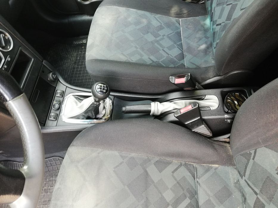 Опел Астра г на части 2.0д 82 коня