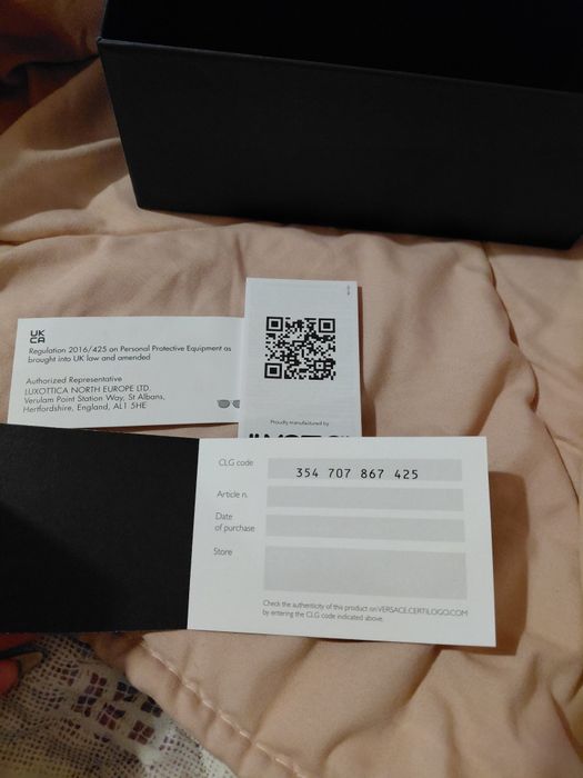 Слънчеви очила Versace