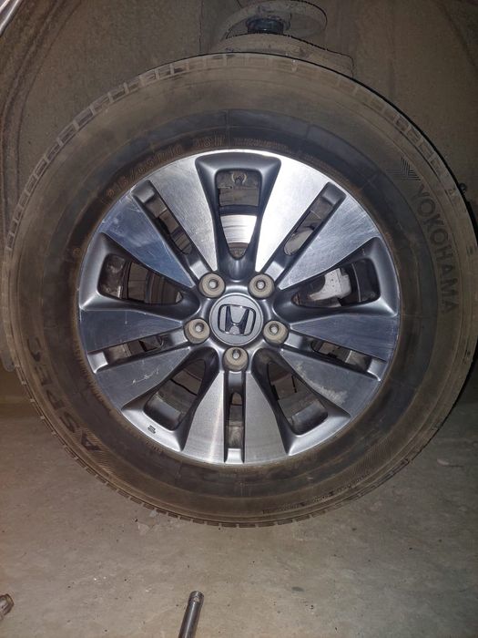 Титанка 3 штуки.