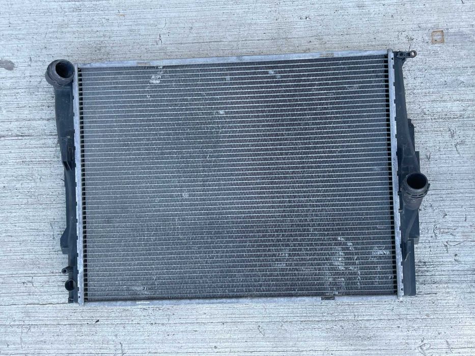 Radiator apa Bmw seria 1 E87, 3 E90, X1 E84, Z4 benzina cod 7559273