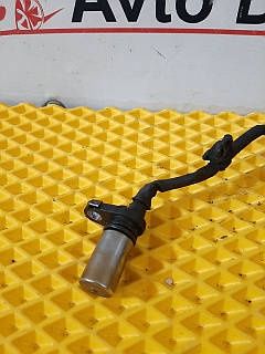 Датчик коленвала 2,4 Камри
