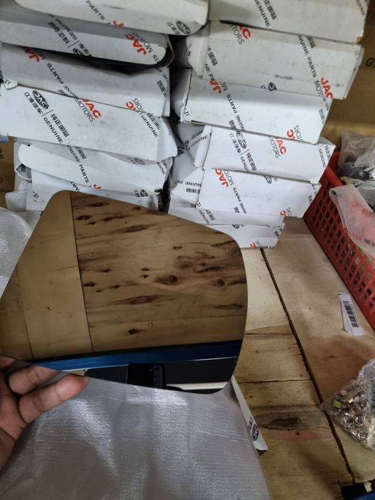 Jac sunray bakavinka oynalari