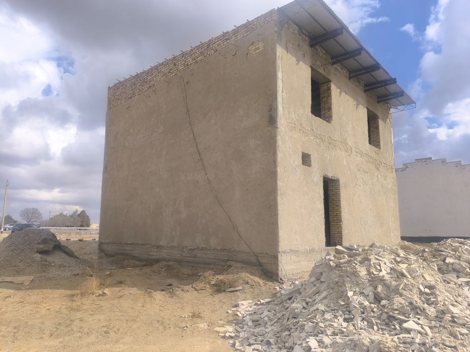 Бино сотилади тугалланмаган