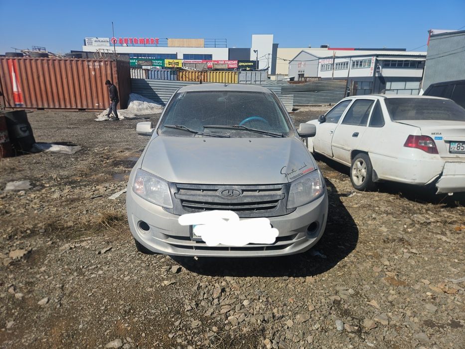 Лада гранта 2013год