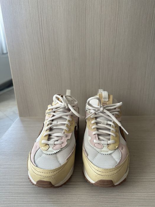 Дамски обувки- Nike