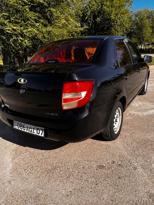 Продается Гранта 2012года