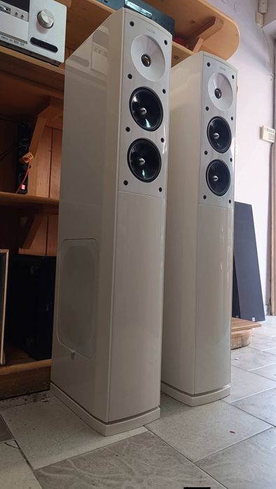 Дизайнерски Трилентови тонколони Jamo