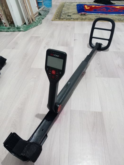 Металлоискатель Go find 66