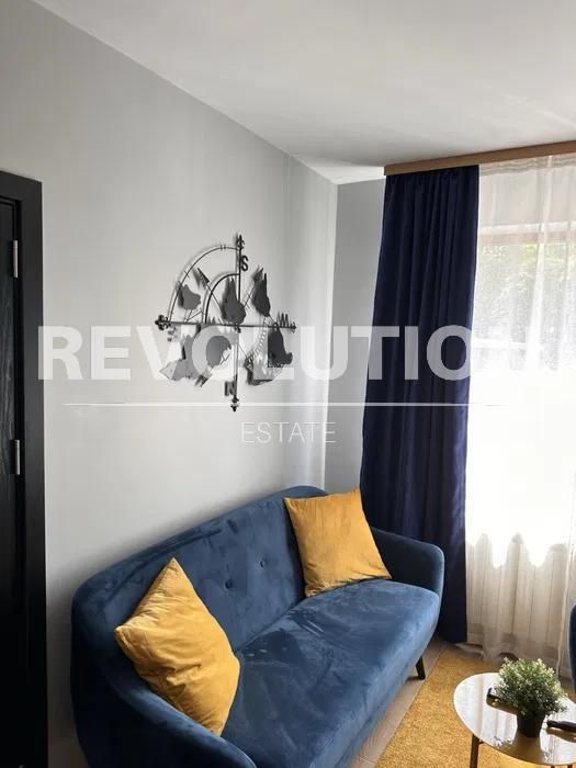 Дава се под наем Тристаен апартамент в Варна, Окръжна болница - 89 кв.м за 850 € - Снимка #1