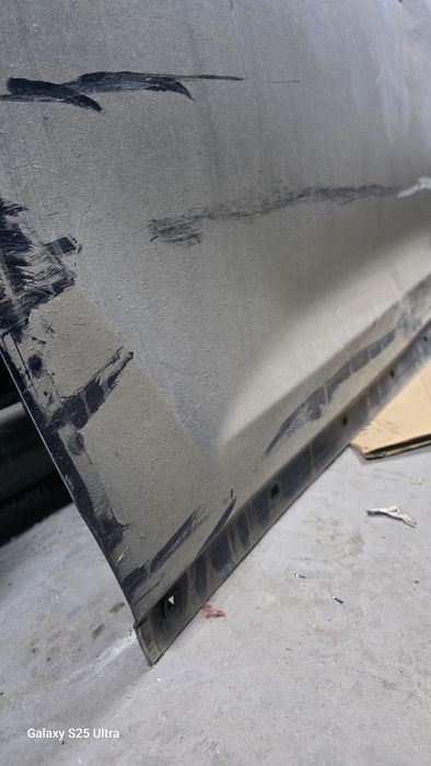 Продам дверь на  Hyundai tucson