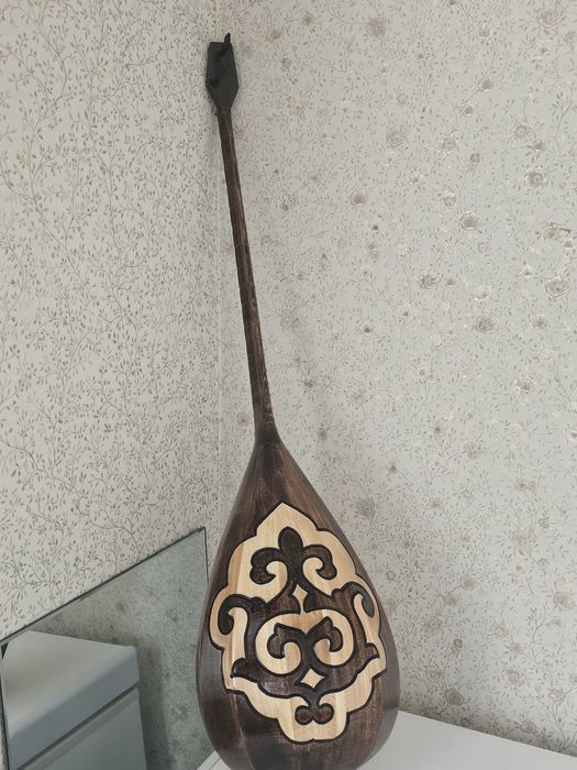 Продам сувенир домбыра