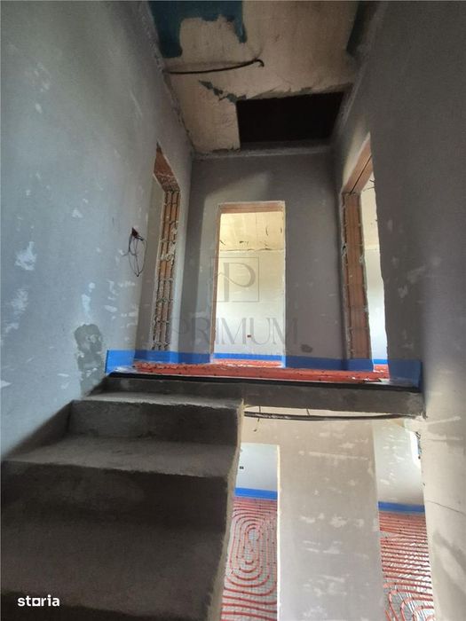 Duplex 3 dormitoare - locatie excelenta - construictie foarte bine gan