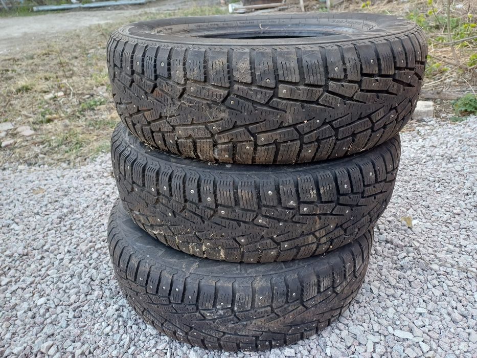 Продам резину зима