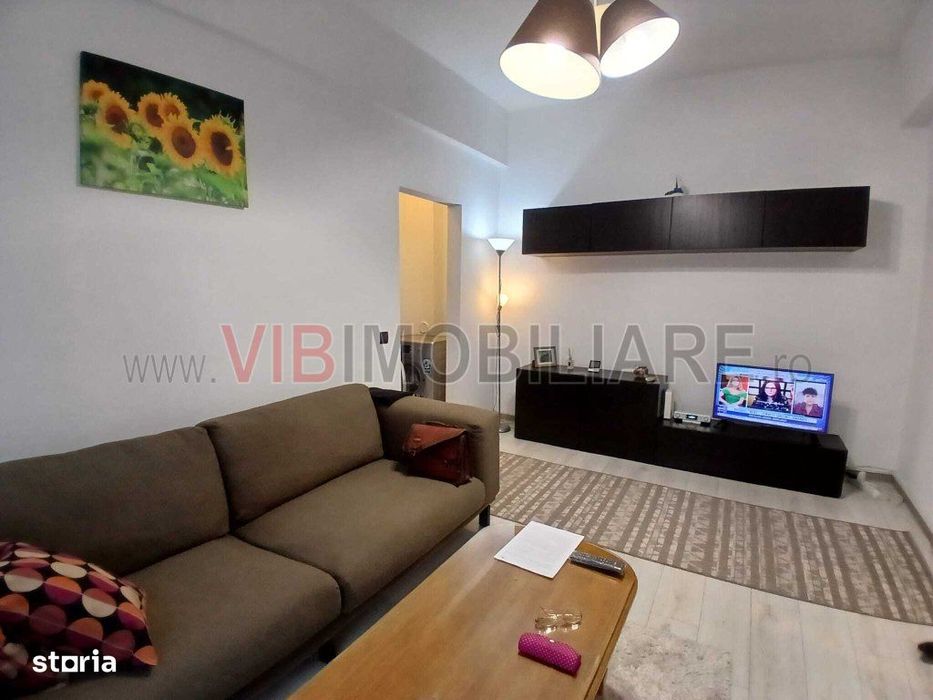 Inchiriere 3 camere Piata Romana
