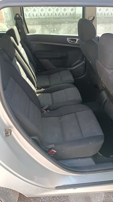 Peugeot 307 SW  1.6 бензин