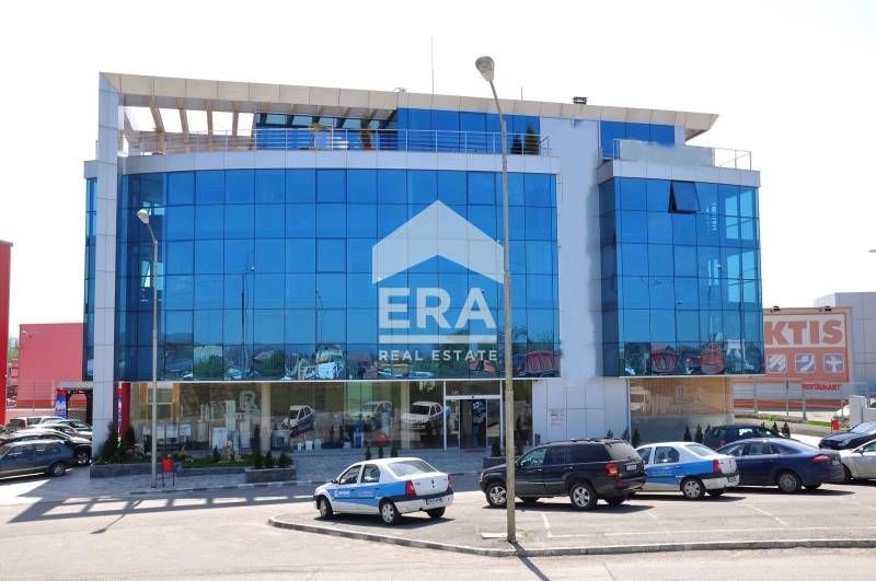 Самостоятелна сграда за продажба на бул. Ботевградско шосе