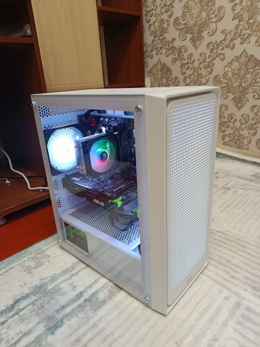 Корпус Ocypus Gamma C50 WH