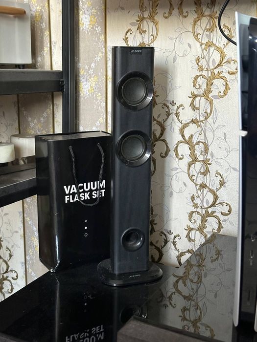 Колонки самбуфер Fenda 300x