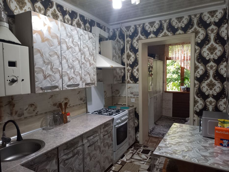 Продаётся 3-ком кв на 4 этаже