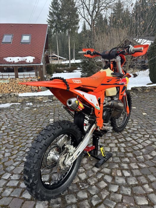 Ktm 300 Champion edition 2025