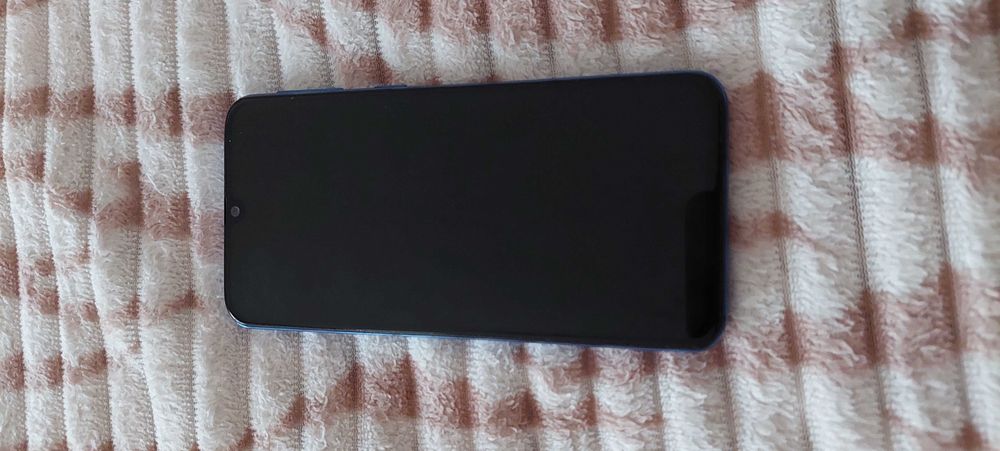 Телефони за продажба