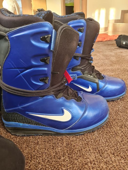 Boots snowboard nike
