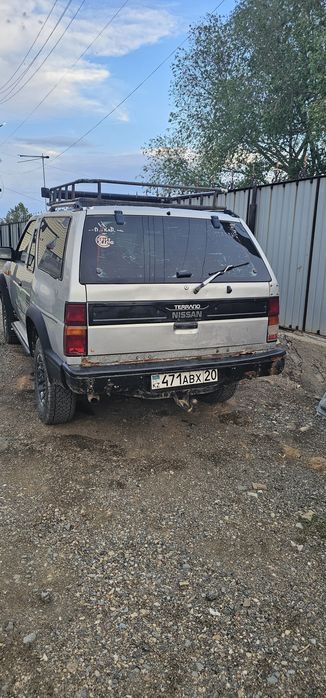 Продам ниссан террано 1