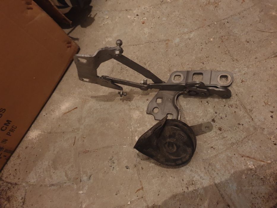 ML 166 2012г. Много части различни