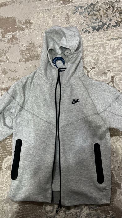Двойка Nike Tech Fleece