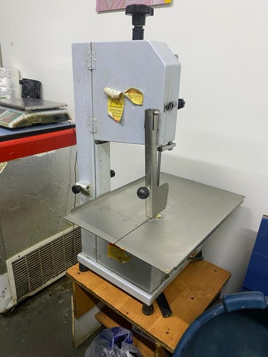 Ленточная пила для мясо