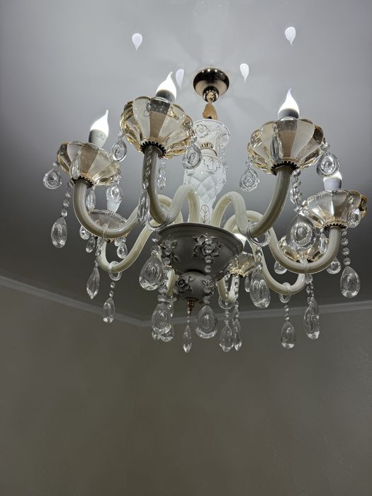 люстра для дома красивая