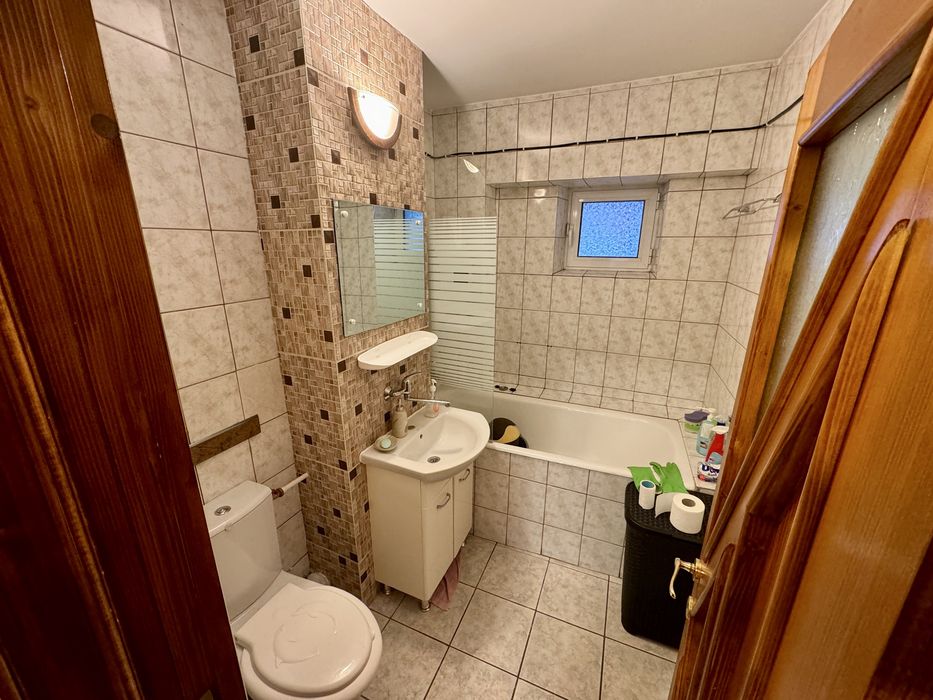 Proprietar inchiriez apartament 3 camere 104mp, str. Mihai Viteazul