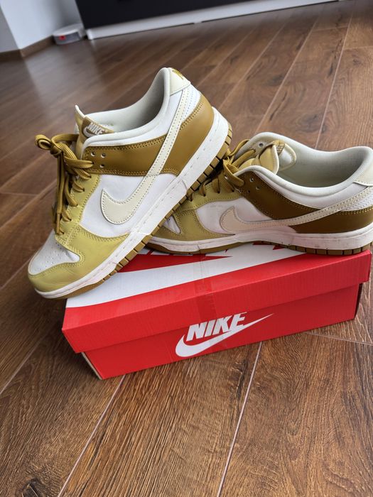 Нови Nike dump low 44,5
