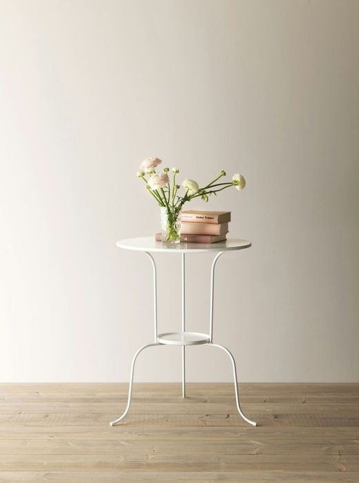 IKEA придиванный столик