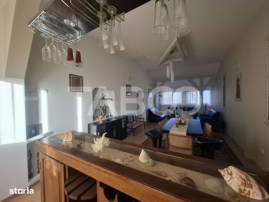 Apartament de vanzare 5 camere 138 mp utili zona Ciresica Sibiu