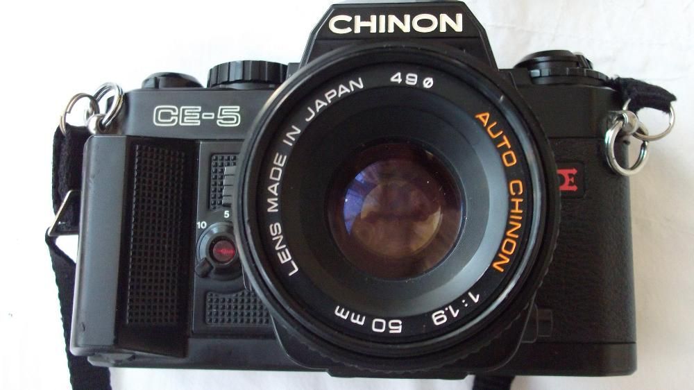 Фотоапарат произведен в Япония плюс светкавица