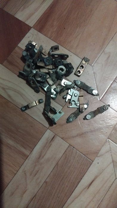 продават се за скрап електроника