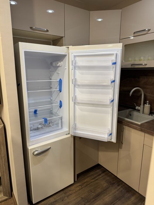 Дава се под наем Едностаен апартамент в Пловдив, Тракия - 36 кв.м за 378.93 € - Снимка #3