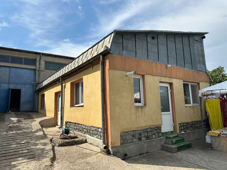 Hală 400 mp , teren 900 mp , casă – logistică, depozit, curierat – Galați- In Oraș