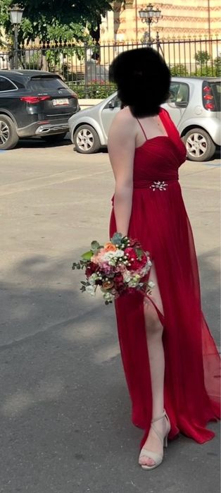 Rochie lunga rosie nasa facuta pe comanda