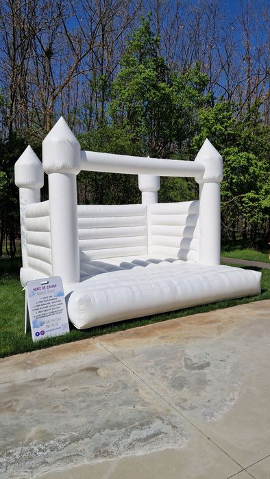 Castel Gonflabil De Inchiriat