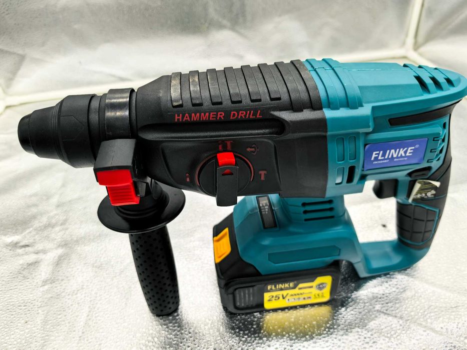 Perforator cu ciocan 1200W Flinke performant 399 lei