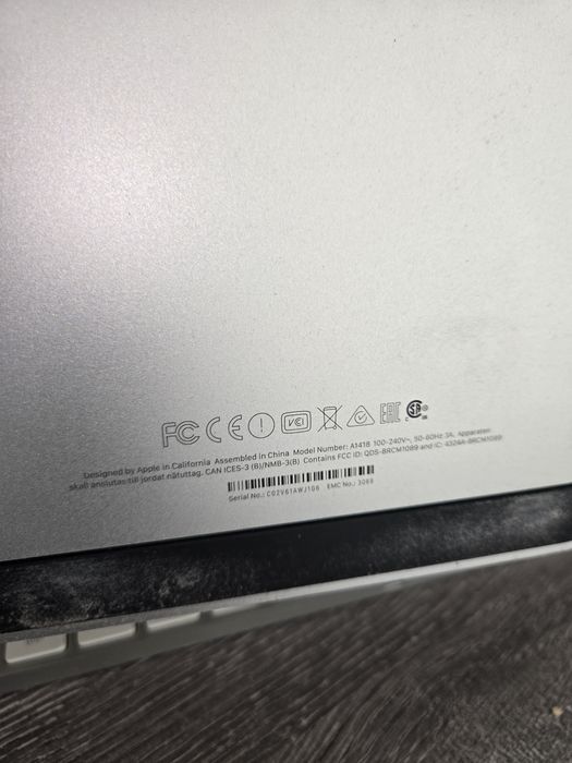 Продам iMac 21.5