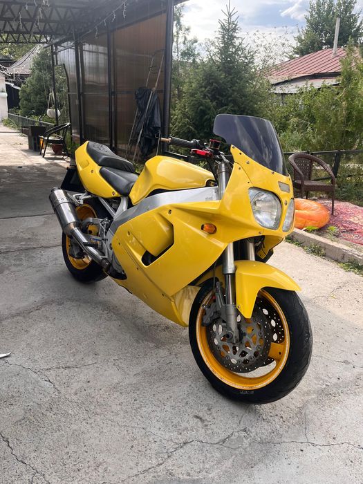 Yamaha YZF 750r 1995 год