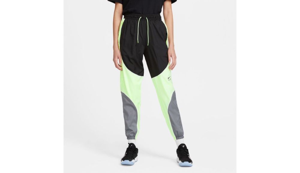 Nike Swoosh Fly Women’s Basketball екип