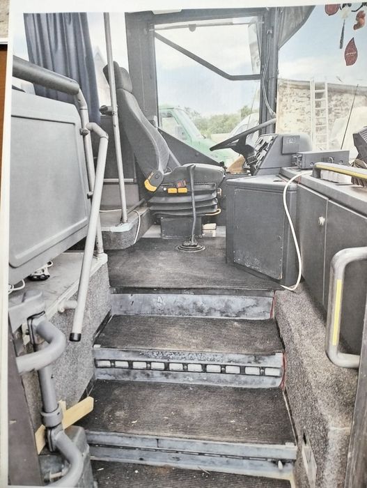 Autobuz fast-food +terasă