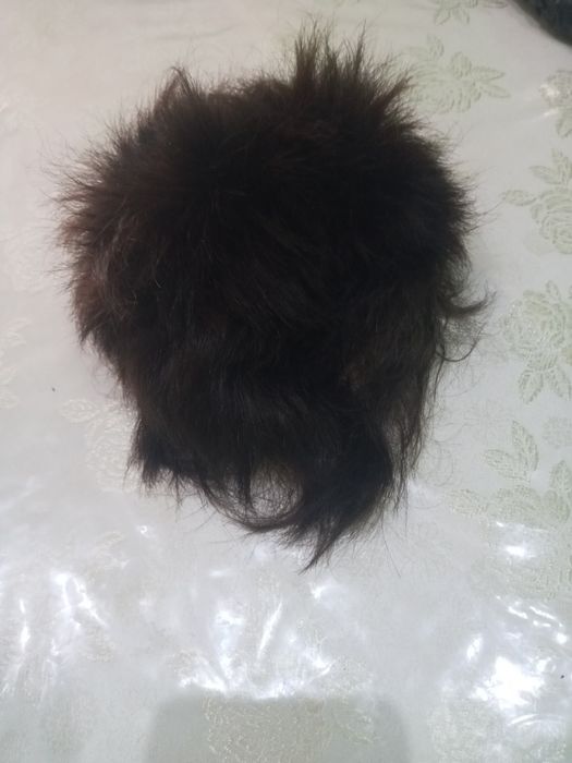 Tabiy sochdan yasalgan erkaklar parigi