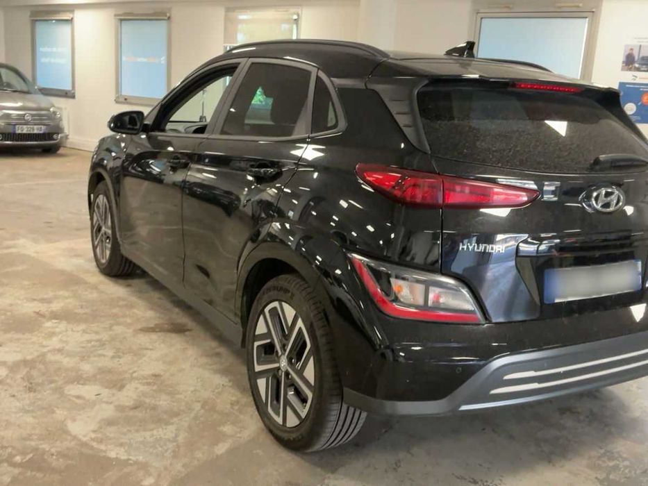 Hyundai Kona Electic 204ks 64KW Tecno