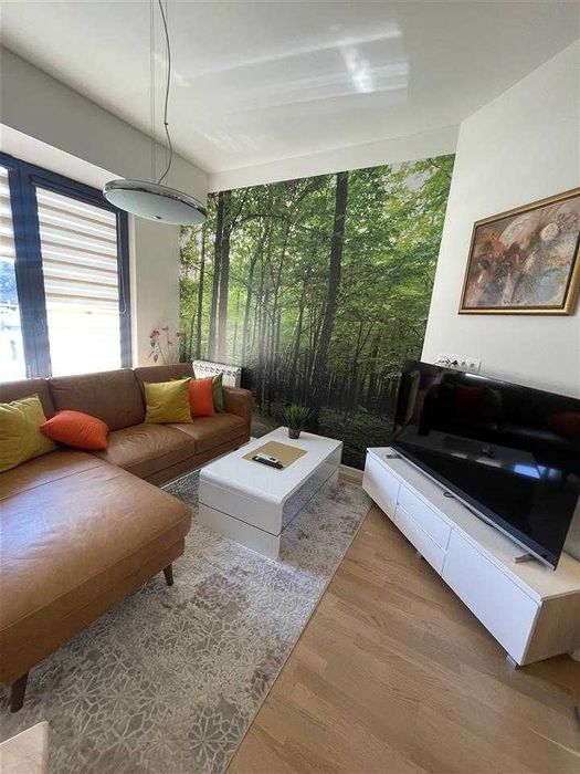 Двустаен имот в кв.Дружба 2