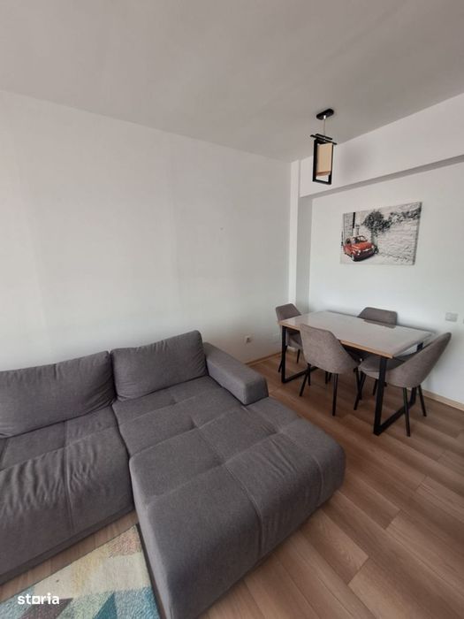 Tomis Plus, 2 camere, mobilat, LOC PARCARE PROPRIU